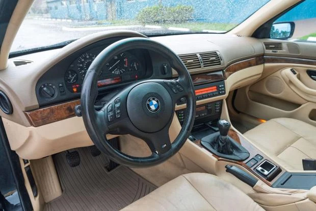 2002 BMW E39 540i - Image 5 of 7