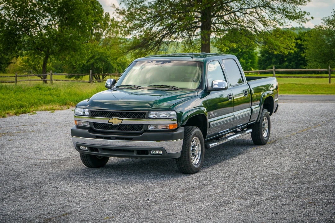 2002 Chevrolet Silverado Heavy Duty 1st Gen - Image 4 of 31
