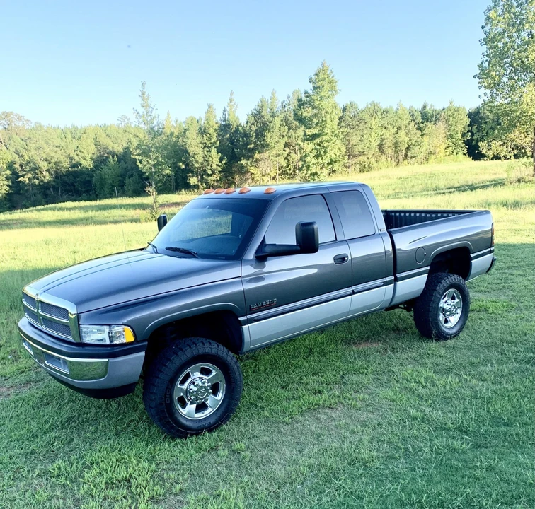 2002 Dodge Ram 3rd Gen - Image 2 of 31