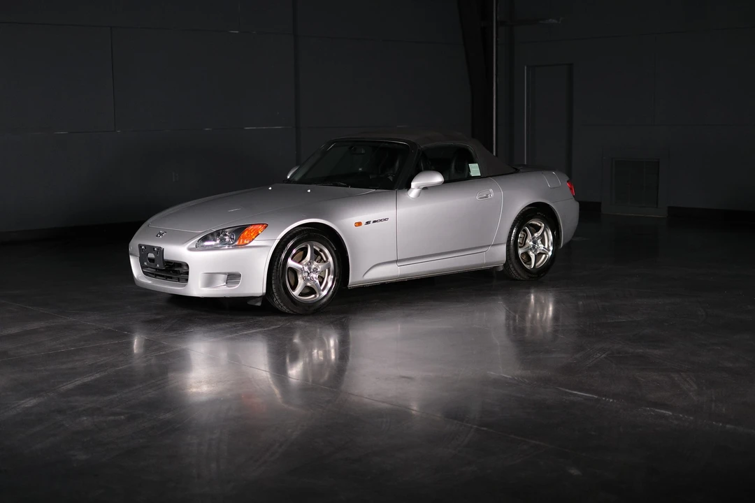2002 Honda AP1 S2000 - Image 2 of 31