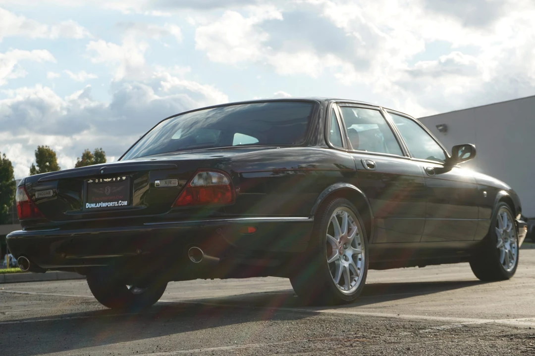 2002 Jaguar X308 XJR - Image 24 of 31