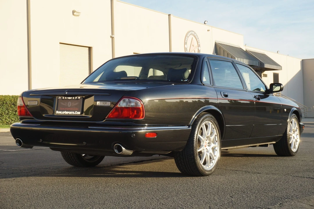 2002 Jaguar X308 XJR - Image 25 of 31