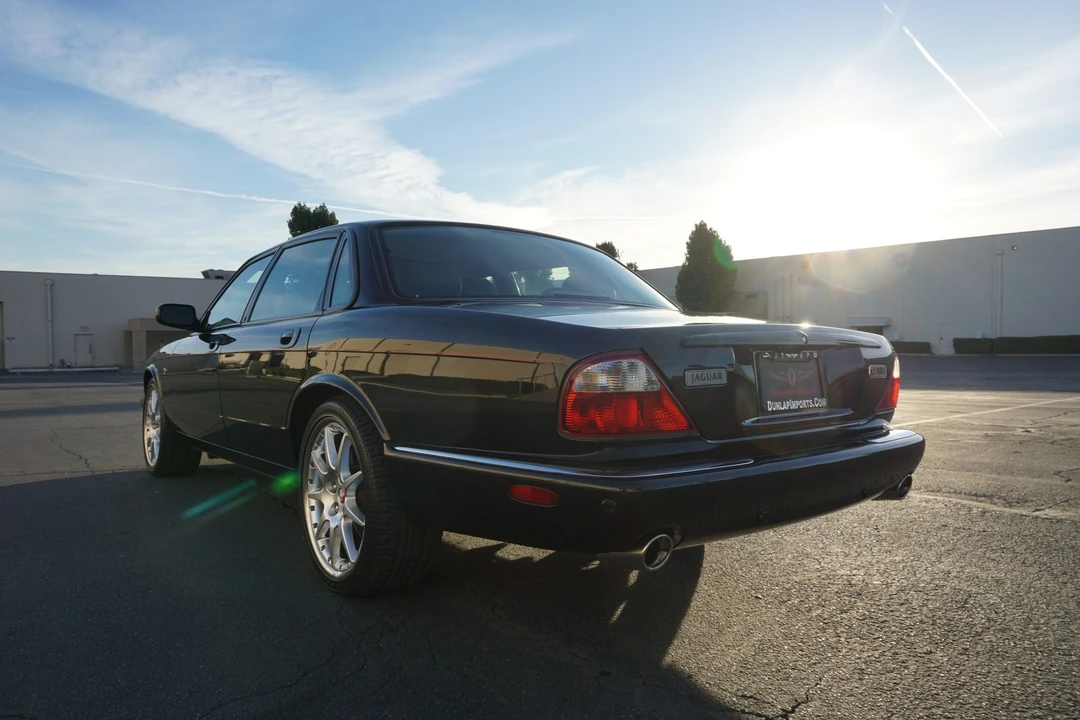 2002 Jaguar X308 XJR - Image 18 of 31