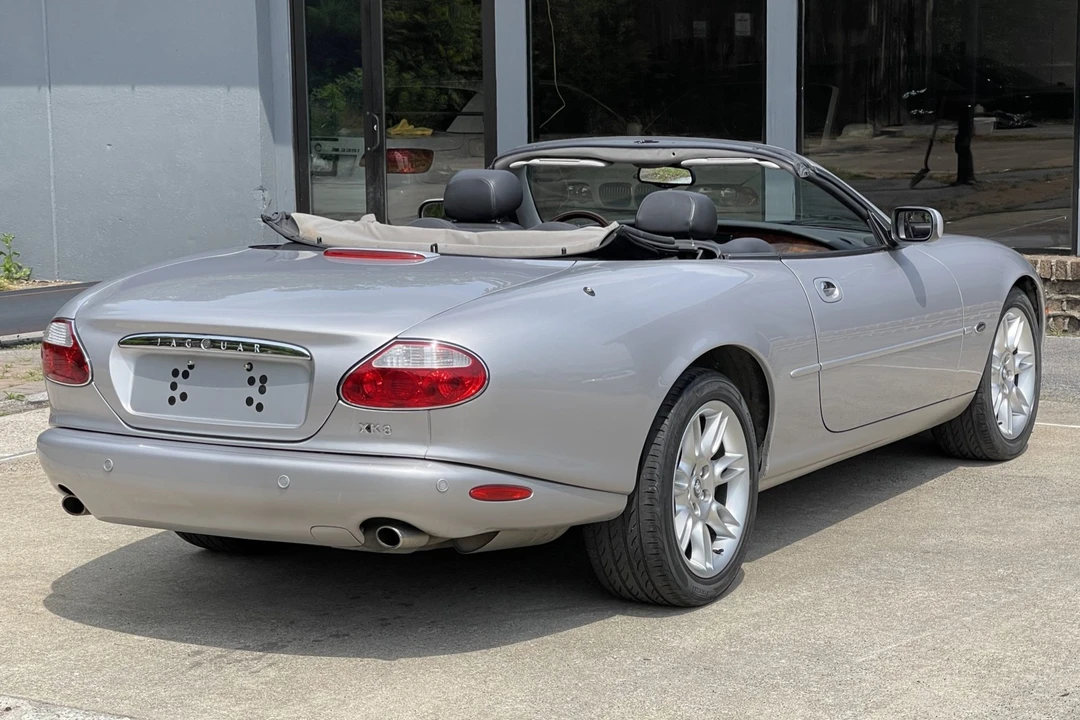 2002 Jaguar X100 XK8 - Image 20 of 31