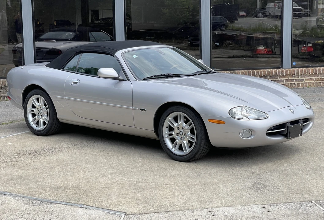 2002 Jaguar X100 XK8 - Image 30 of 31