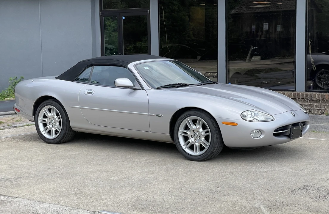 2002 Jaguar X100 XK8 - Image 28 of 31