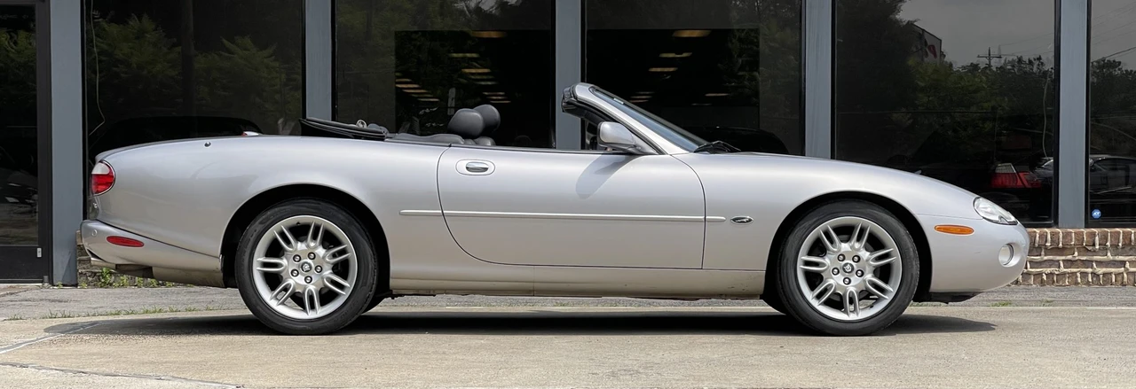 2002 Jaguar X100 XK8 - Image 25 of 31