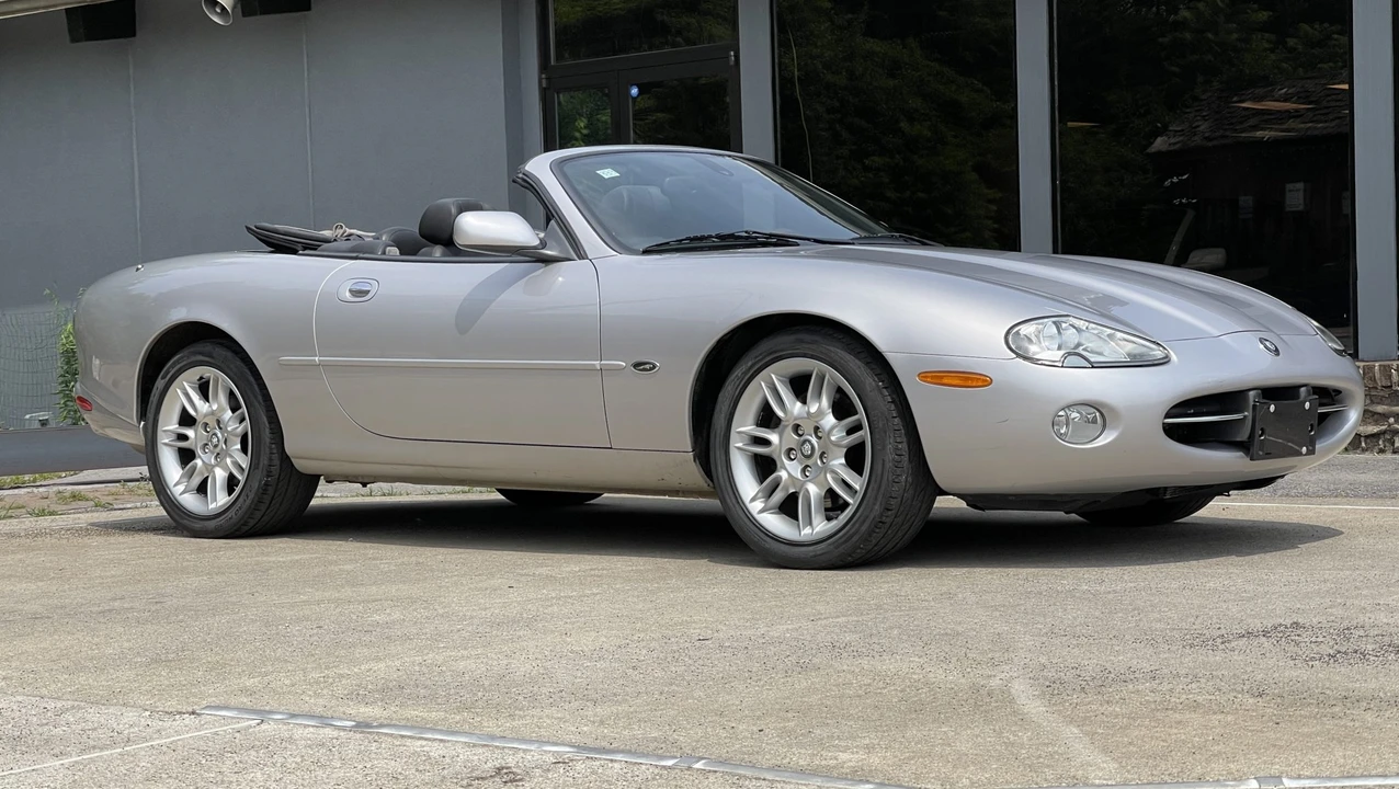 2002 Jaguar X100 XK8 - Image 26 of 31