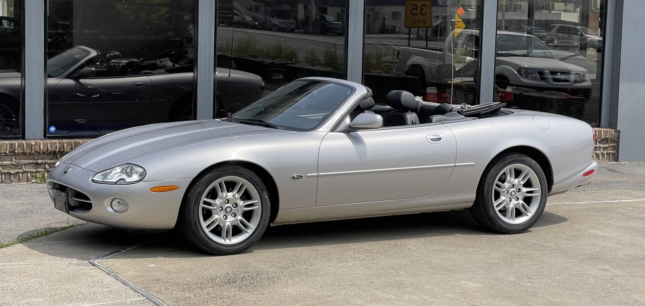 2002 Jaguar X100 XK8 - Image 12 of 31