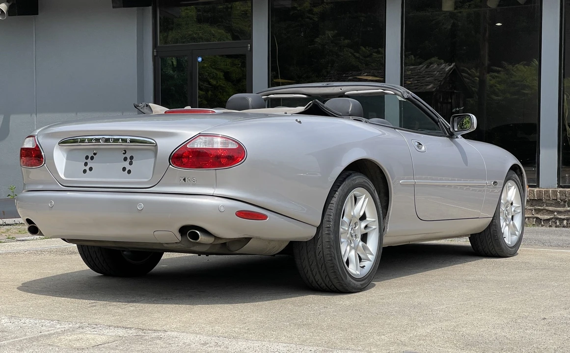 2002 Jaguar X100 XK8 - Image 21 of 31
