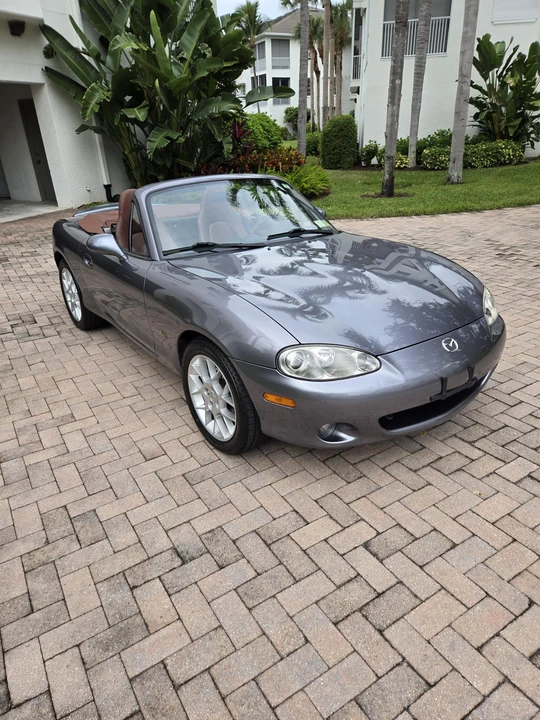 2002 Mazda NB MX-5 Miata - Image 4 of 31