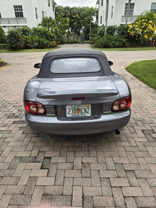 2002 Mazda NB MX-5 Miata - Image 17 of 31