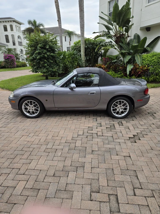 2002 Mazda NB MX-5 Miata - Image 10 of 31