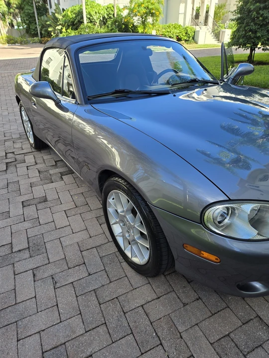 2002 Mazda NB MX-5 Miata - Image 19 of 31