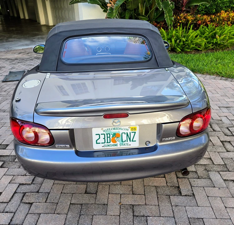 2002 Mazda NB MX-5 Miata - Image 18 of 31