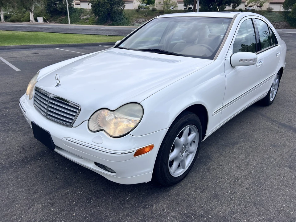 2002 Mercedes-Benz W203 C-Class - Image 6 of 31