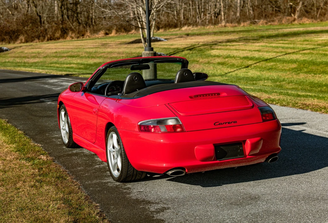 2002 Porsche 996 Carrera - Image 22 of 31
