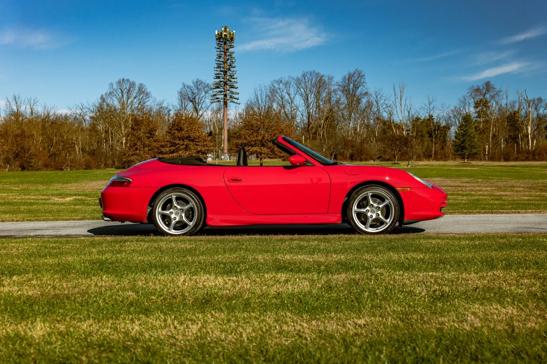 2002 Porsche 996 Carrera - Image 12 of 31