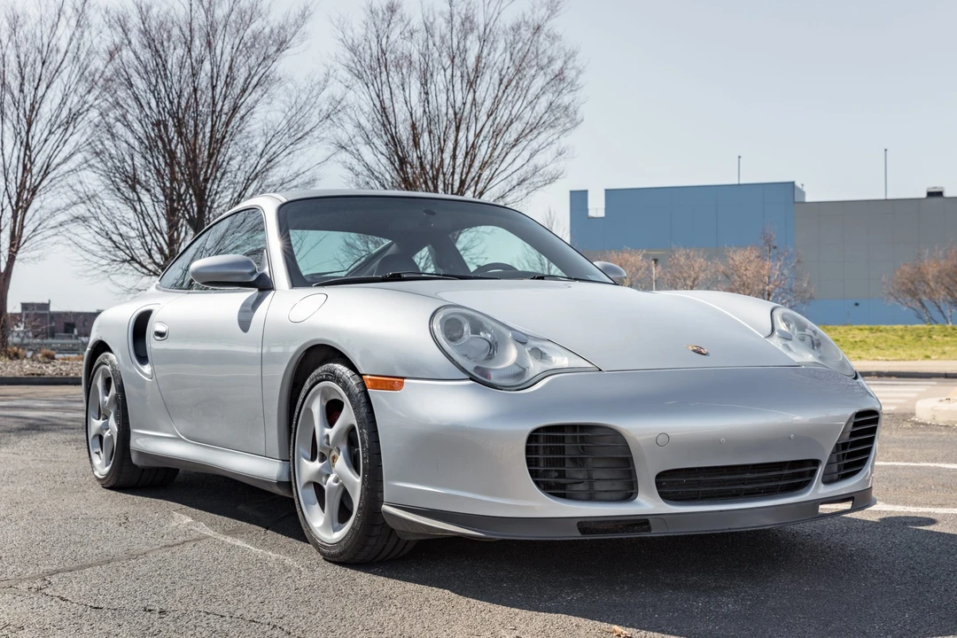 2002 Porsche 996 Turbo - Image 8 of 31