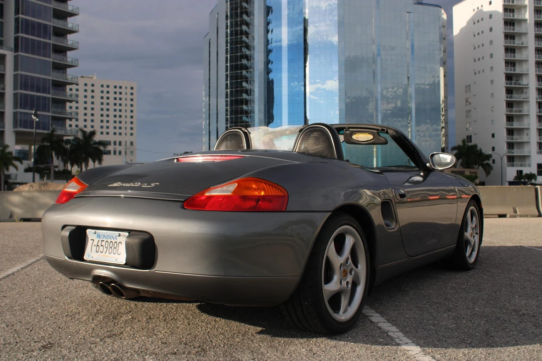2002 Porsche 986 Boxster S - Image 8 of 31