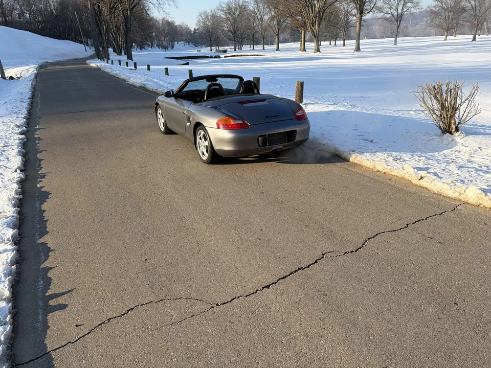 2002 Porsche 986 Boxster - Image 9 of 31