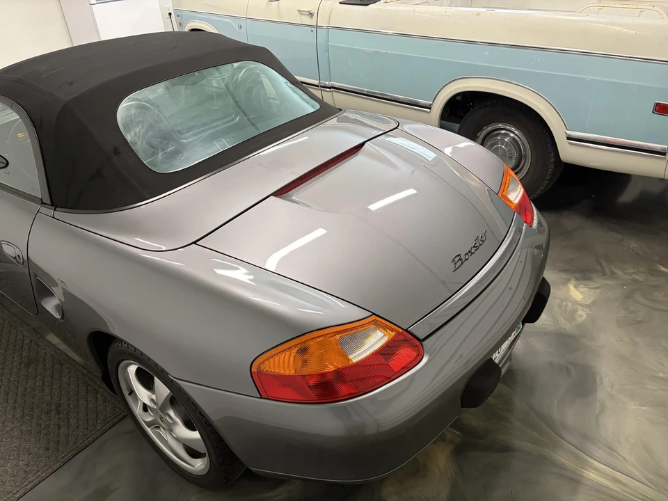 2002 Porsche 986 Boxster - Image 30 of 31