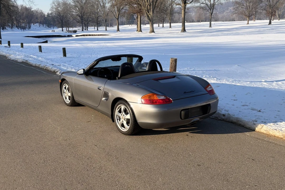 2002 Porsche 986 Boxster - Image 10 of 31