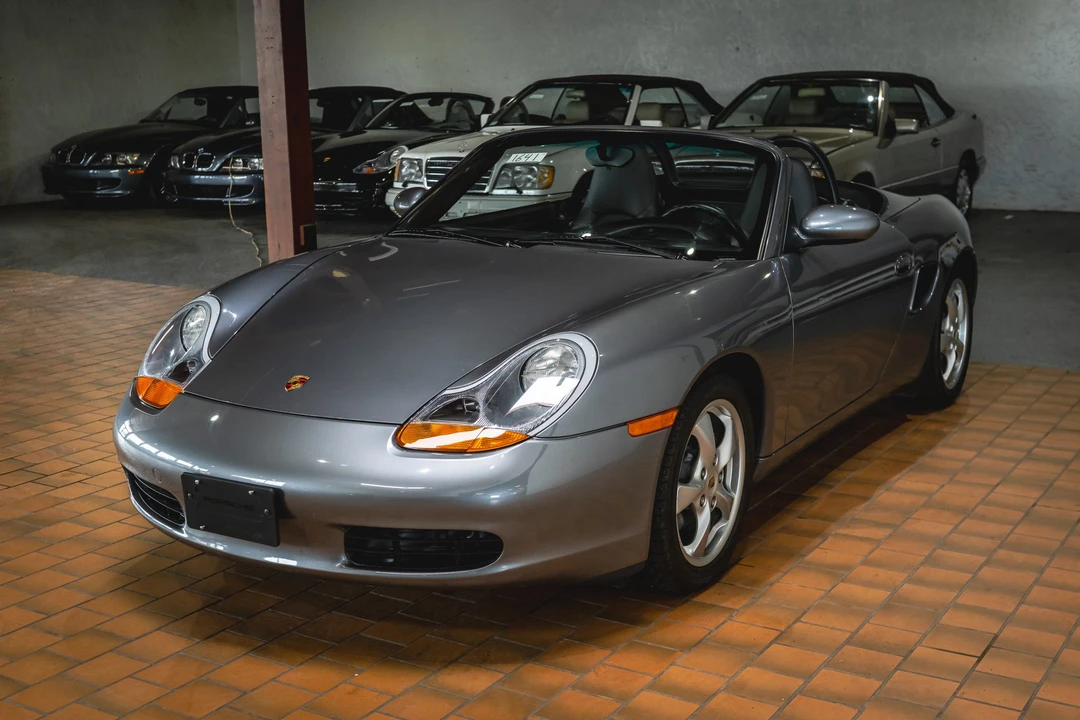 2002 Porsche 986 Boxster - Image 9 of 31