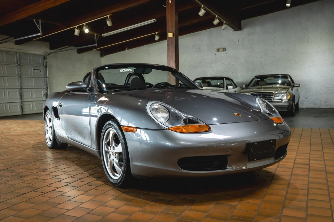 2002 Porsche 986 Boxster - Image 12 of 31