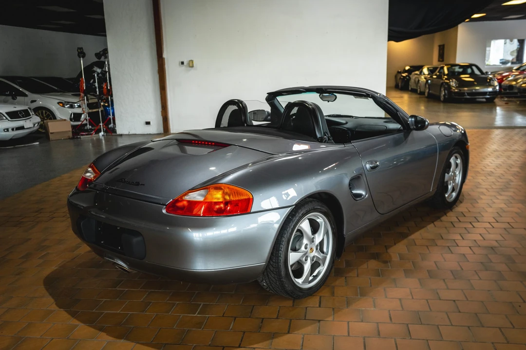 2002 Porsche 986 Boxster - Image 18 of 31
