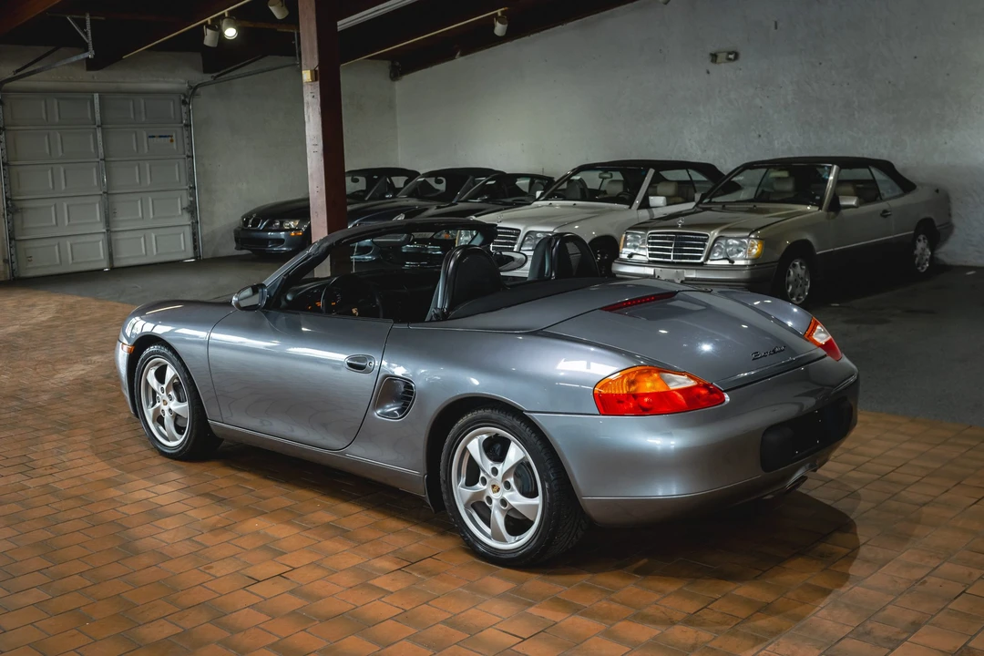 2002 Porsche 986 Boxster - Image 22 of 31