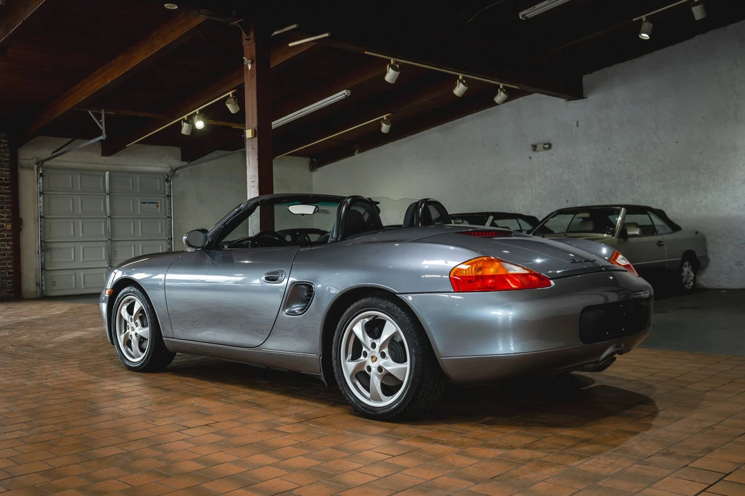 2002 Porsche 986 Boxster - Image 23 of 31