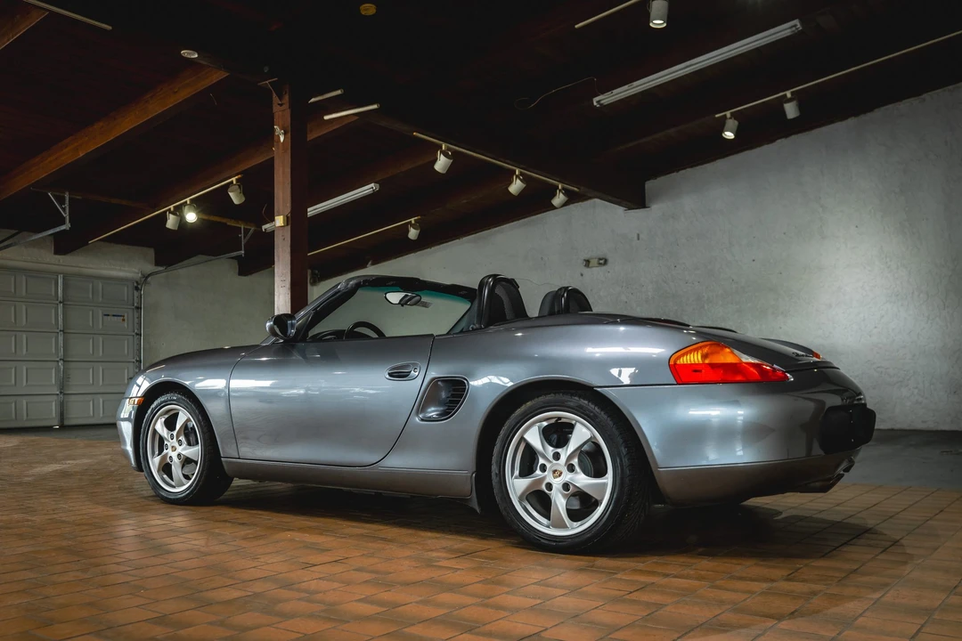 2002 Porsche 986 Boxster - Image 25 of 31