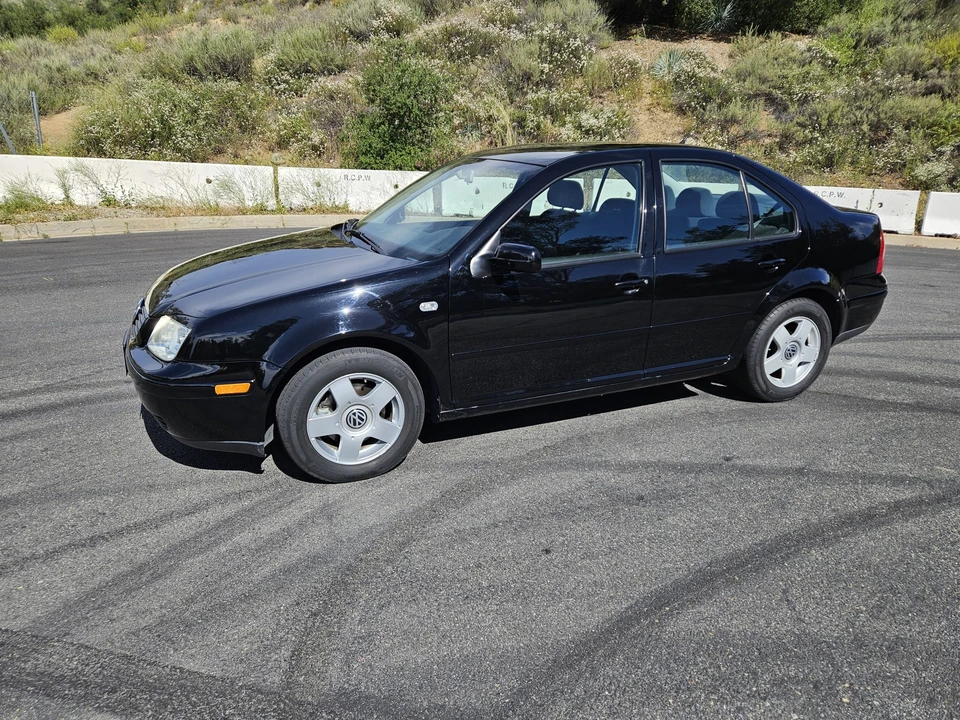 2002 Volkswagen A4 Jetta - Image 2 of 31