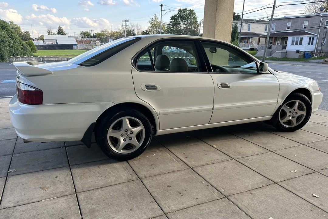 2003 Acura TL 2nd Gen - Image 9 of 31