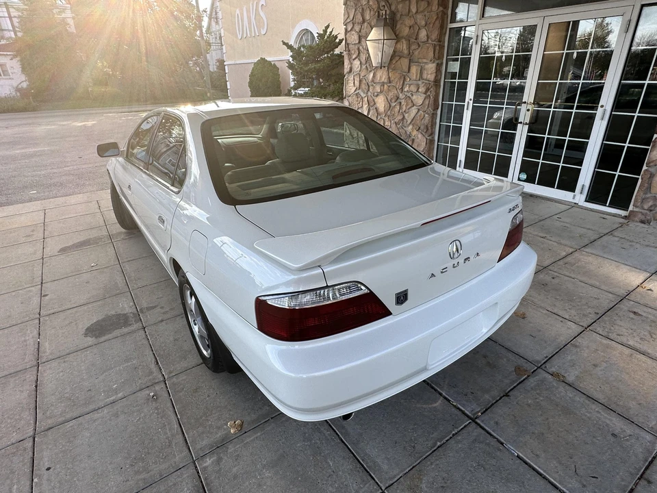 2003 Acura TL 2nd Gen - Image 5 of 31