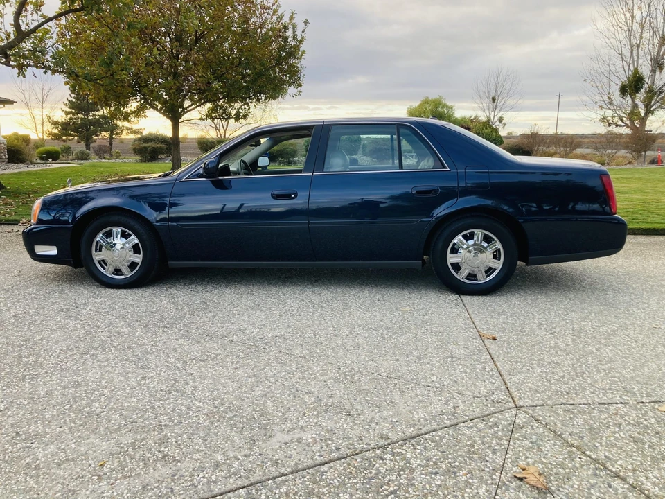2003 Cadillac DeVille 8th Gen - Image 6 of 31
