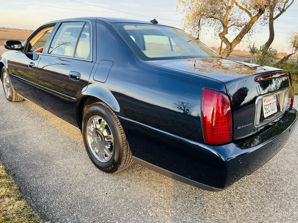 2003 Cadillac DeVille 8th Gen - Image 8 of 31