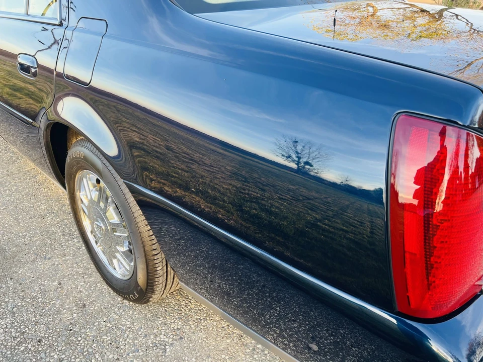 2003 Cadillac DeVille 8th Gen - Image 18 of 31