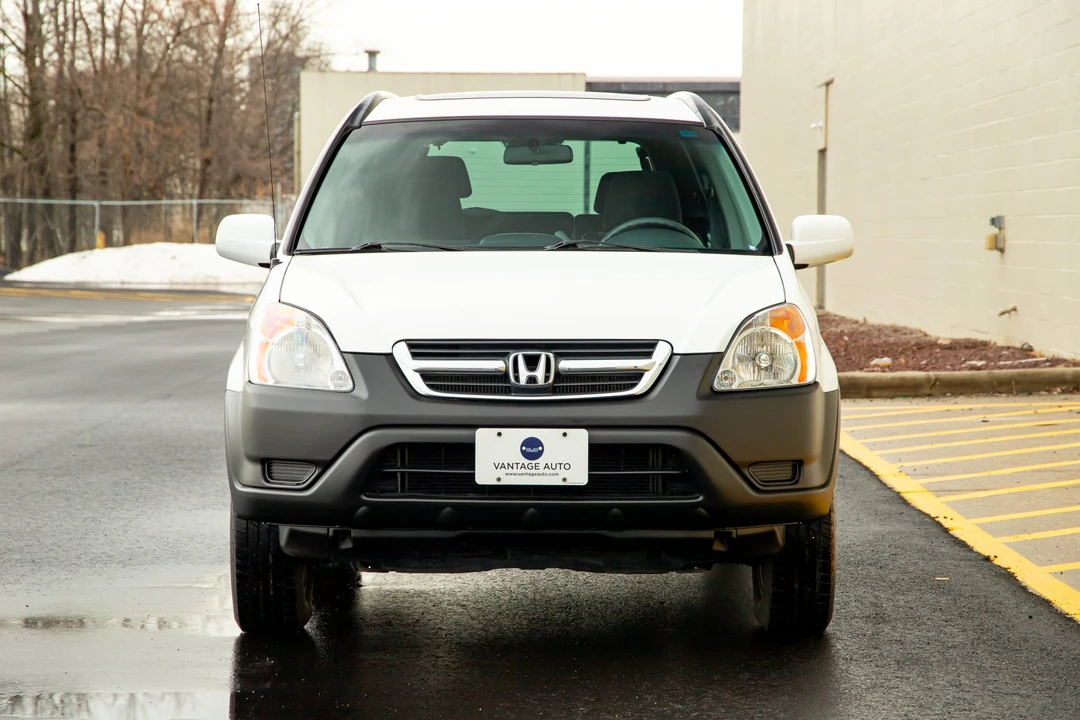 2003 Honda CR-V 2nd Gen - Image 4 of 31