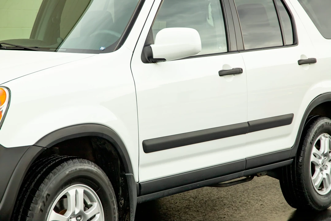 2003 Honda CR-V 2nd Gen - Image 25 of 31