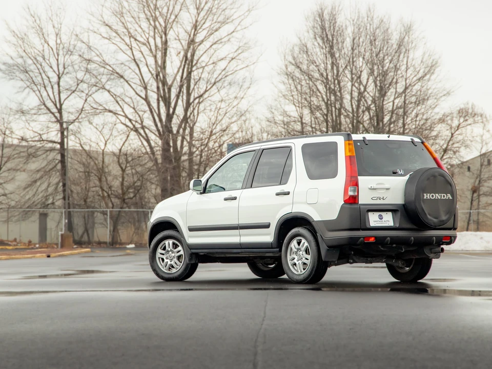 2003 Honda CR-V 2nd Gen - Image 11 of 31