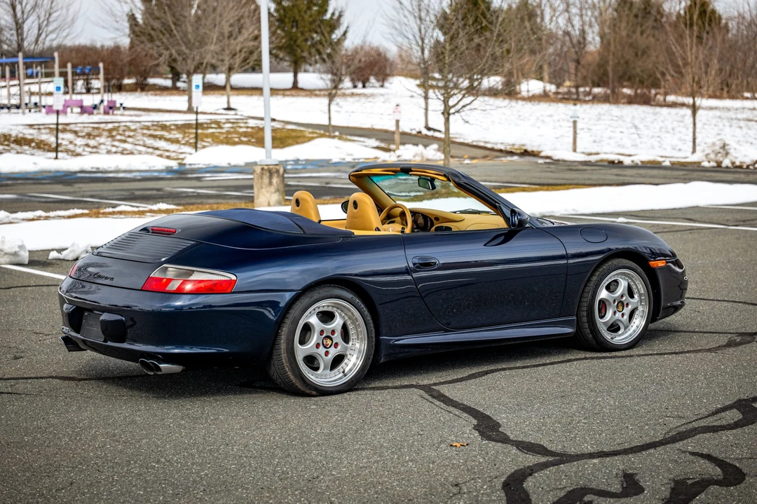 2003 Porsche 996 Carrera - Image 19 of 31