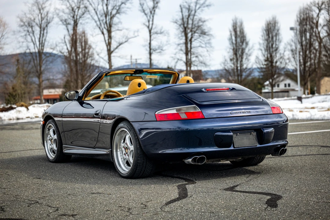 2003 Porsche 996 Carrera - Image 13 of 31
