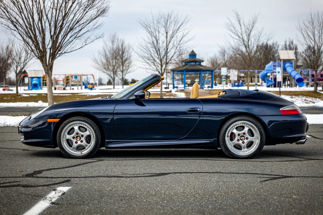 2003 Porsche 996 Carrera - Image 9 of 31