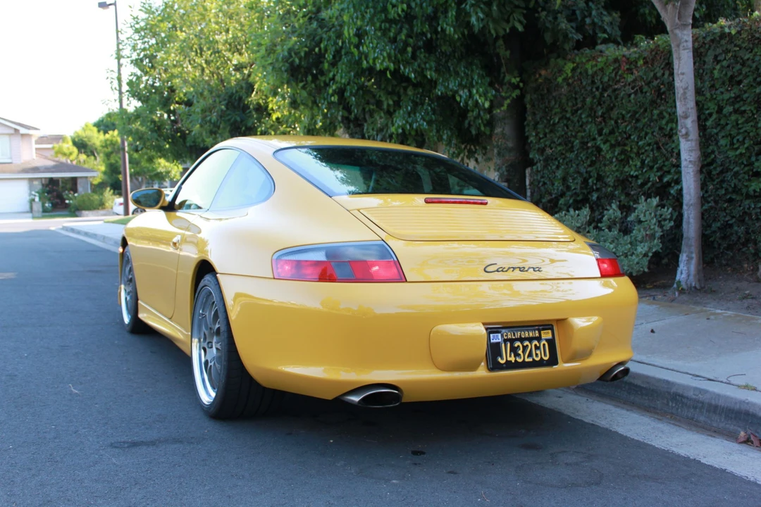 2003 Porsche 996 Carrera - Image 16 of 31