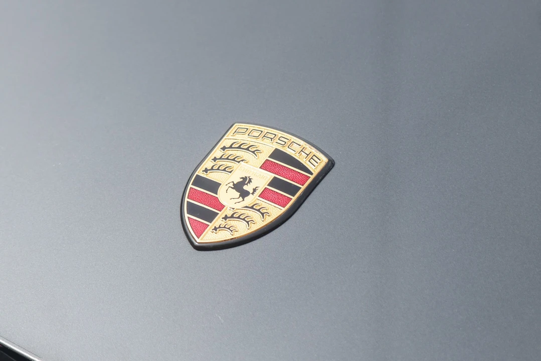 2003 Porsche 996 Turbo - Image 9 of 31