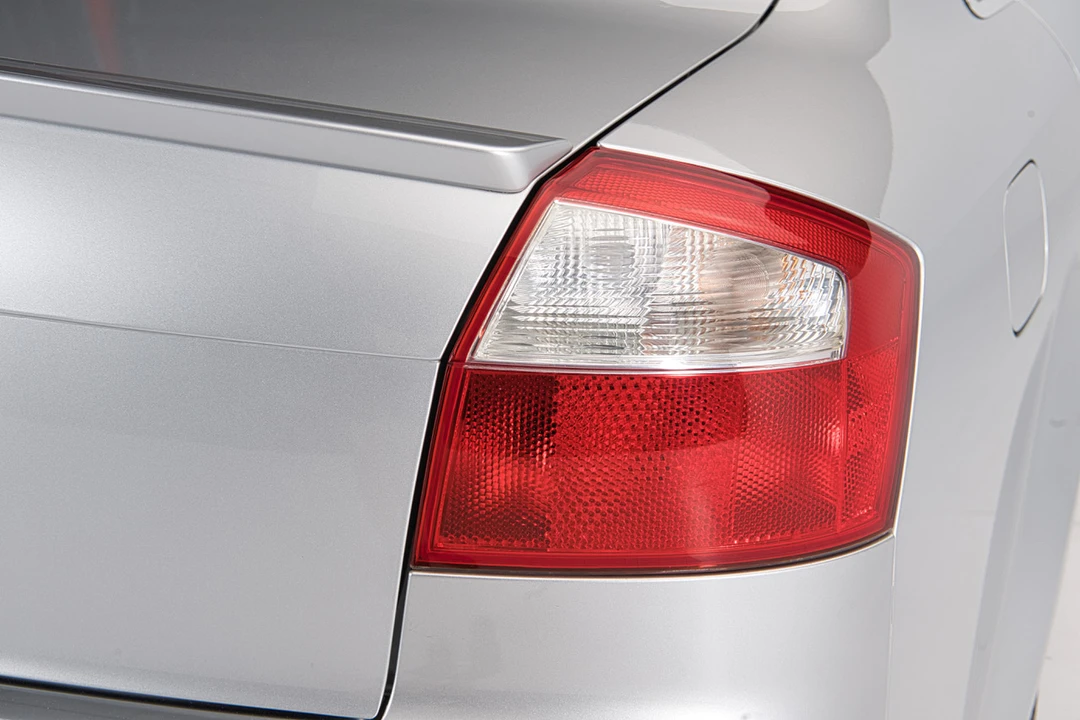 2004 Audi B6 S4 - Image 30 of 31