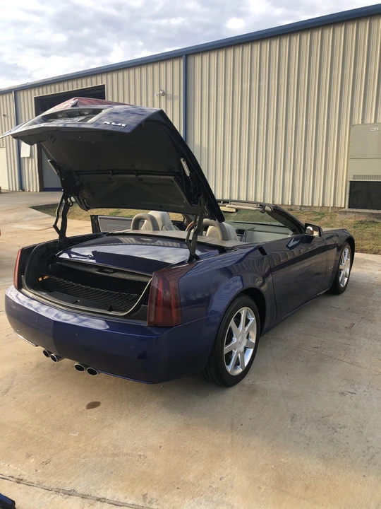 2004 Cadillac XLR - Image 21 of 31