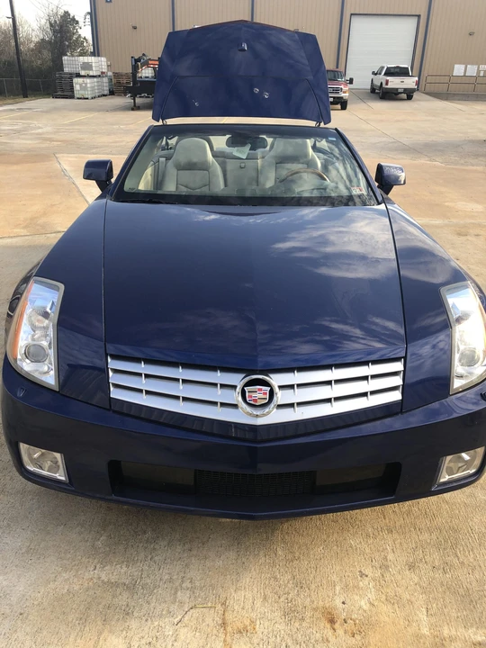 2004 Cadillac XLR - Image 9 of 31